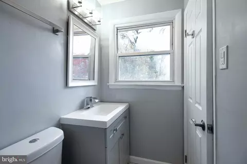 7515 Alfred Dr, Silver Spring, MD 20910 photo 24