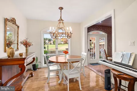 9475 Turnberry Dr, Potomac, MD 20854 photo 7