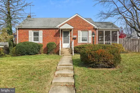 2701 Fenimore Rd, Silver Spring, MD 20902