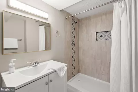 11813 Goodloe Rd, Silver Spring, MD 20906 photo 21