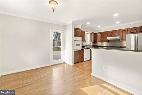 9522 Crosby Rd, Silver Spring, MD 20910 photo 8