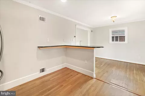9522 Crosby Rd, Silver Spring, MD 20910 photo 13
