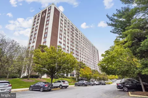 11801 Rockville Pik #913, Rockville, MD 20852