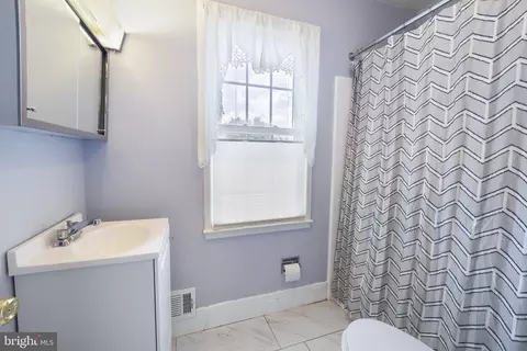 14916 Flintstone Ln, Silver Spring, MD 20905 photo 28