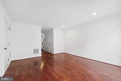 11507 Sutherland Hill Way, Silver Spring, MD 20904 photo 9