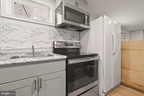 11906 Dalewood Dr, Silver Spring, MD 20902 photo 32