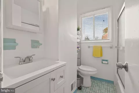 11906 Dalewood Dr, Silver Spring, MD 20902 photo 22