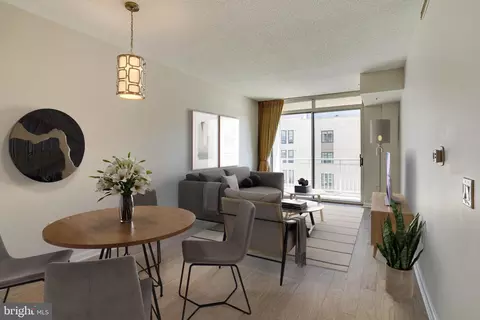 930 Wayne Ave #1002, Silver Spring, MD 20910 photo 8