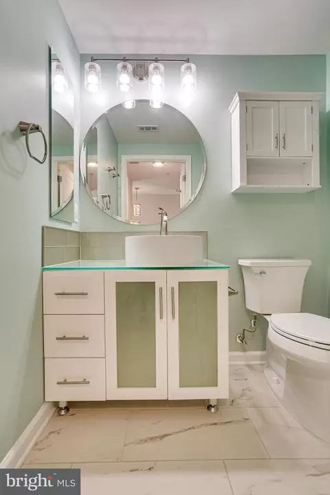 930 Wayne Ave #1002, Silver Spring, MD 20910 photo 18