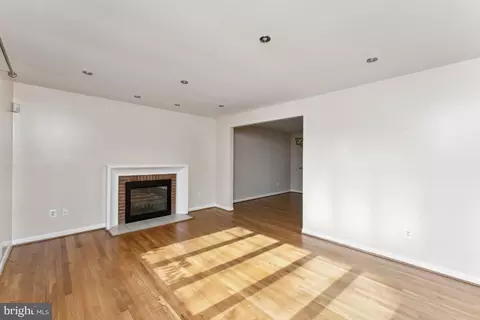 1300 Xaveria Dr, Silver Spring, MD 20903 photo 5