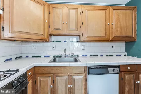 12812 Holdridge Rd, Silver Spring, MD 20906 photo 8