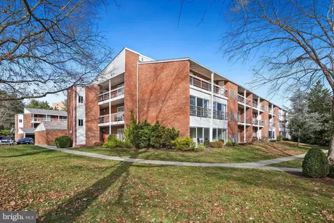 3510 Forest Edge Dr #16-1G, Silver Spring, MD 20906