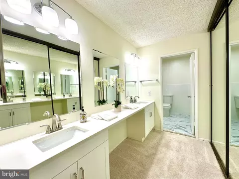 Bath - 3511 Forest Edge Dr #17-1C, Silver Spring, MD 20906 photo 2 of 6
