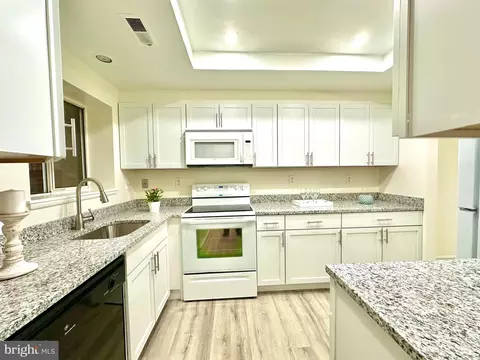Kitchen - 3511 Forest Edge Dr #17-1C, Silver Spring, MD 20906 photo 1 of 4