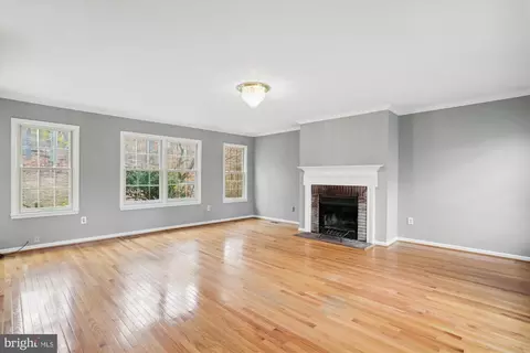 1728 Hutchinson Ln, Silver Spring, MD 20906 photo 10