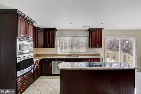 1728 Hutchinson Ln, Silver Spring, MD 20906 photo 5