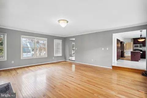 1728 Hutchinson Ln, Silver Spring, MD 20906 photo 11