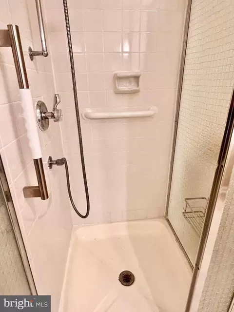 3461 S Leisure World Blvd #83-B, Silver Spring, MD 20906 photo 16