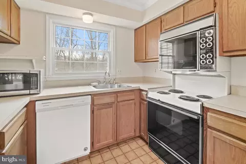 113 Finale Ter, Silver Spring, MD 20901 photo 12