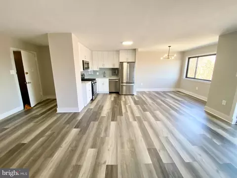 Dining - 8830 Piney Branch Rd #507, Silver Spring, MD 20903 photo 1 of 3