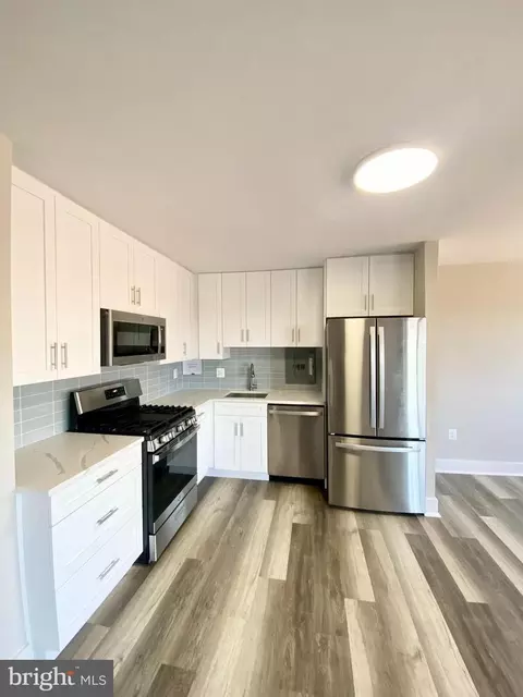 Kitchen - 8830 Piney Branch Rd #507, Silver Spring, MD 20903 photo 1 of 2
