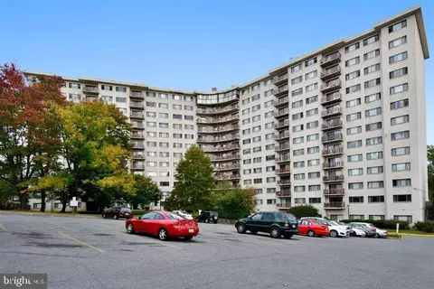 Exterior - 8830 Piney Branch Rd #507, Silver Spring, MD 20903 photo 2 of 9