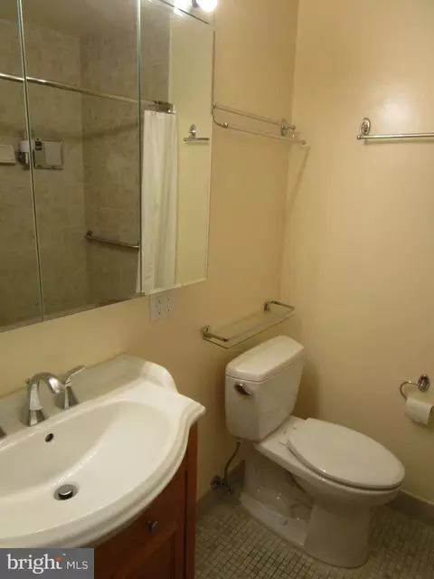 1704 Colesberg St, Silver Spring, MD 20905 photo 18