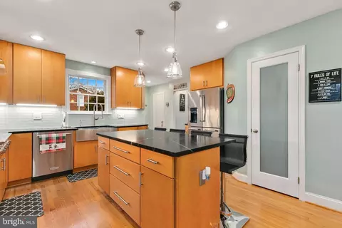 322 Northwest Dr, Silver Spring, MD 20901 photo 26