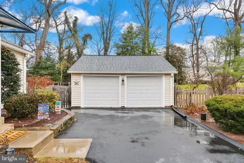 322 Northwest Dr, Silver Spring, MD 20901 photo 6