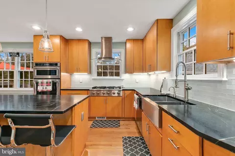 322 Northwest Dr, Silver Spring, MD 20901 photo 31