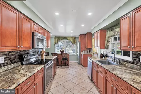 13015 Morningside Ln, Silver Spring, MD 20904 photo 5