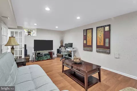 13015 Morningside Ln, Silver Spring, MD 20904 photo 29