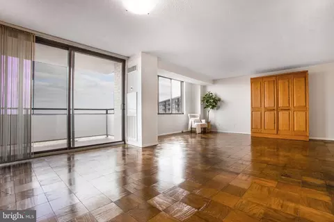 5225 Pooks Hill Rd #1608N, Bethesda, MD 20814