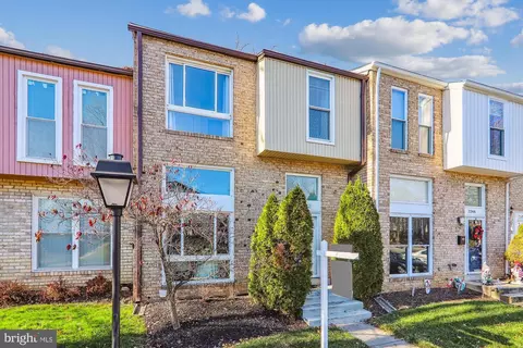 7242 Millcrest Ter #5-5, Derwood, MD 20855
