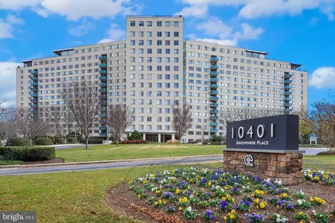 10401 Grosvenor Pl #1019, Rockville, MD 20852