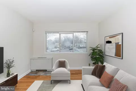 9730 Glen Ave #104-97, Silver Spring, MD 20910 photo 6