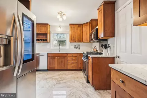 1337 Winding Waye Ln, Silver Spring, MD 20902 photo 14