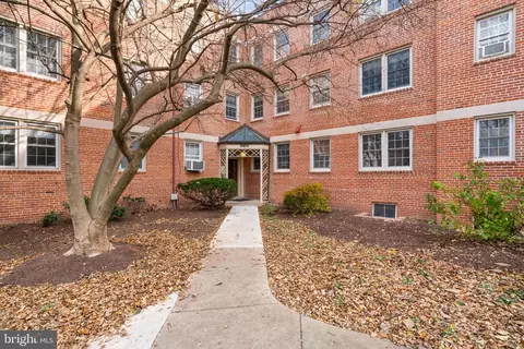 2404 Colston Dr #103, Silver Spring, MD 20910