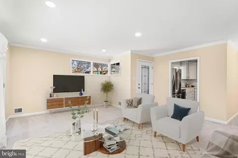 10618 Cavalier Dr, Silver Spring, MD 20901 photo 5
