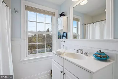 9010 Georgia Ave, Silver Spring, MD 20910 photo 20