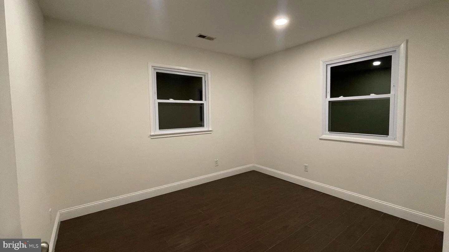 15421 Thompson Rd, Silver Spring, MD 20905 photo 24