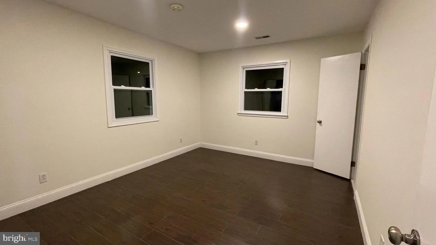 15421 Thompson Rd, Silver Spring, MD 20905 photo 21