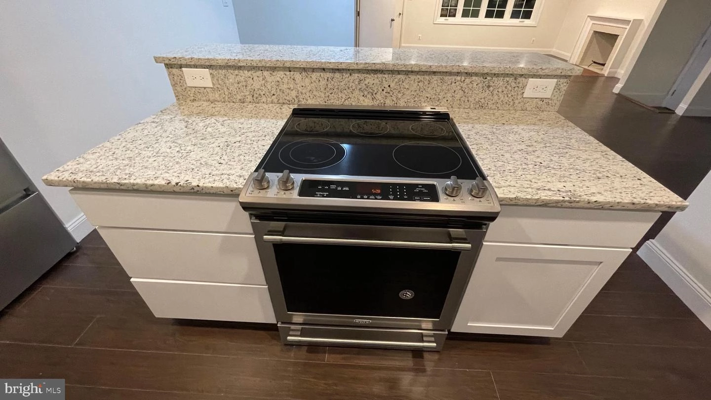 15421 Thompson Rd, Silver Spring, MD 20905 photo 18