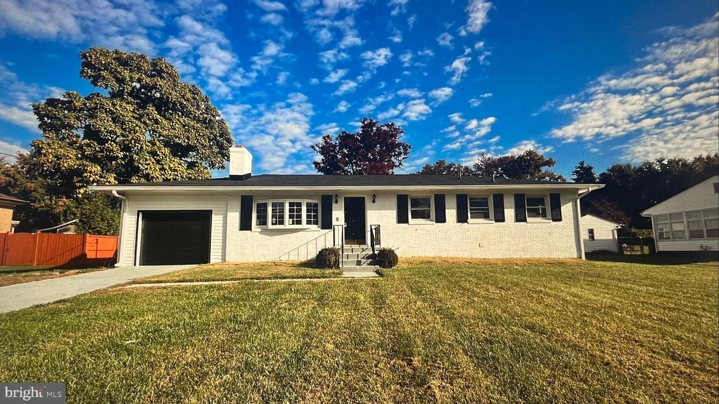 15421 Thompson Rd, Silver Spring, MD 20905 photo 1
