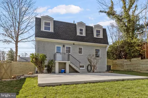 Exterior - 10803 Keller St, Silver Spring, MD 20902 photo 7 of 12