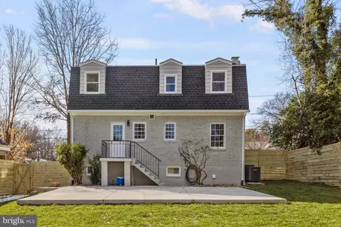 Exterior - 10803 Keller St, Silver Spring, MD 20902 photo 6 of 12