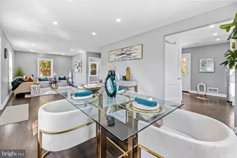 Dining - 10803 Keller St, Silver Spring, MD 20902 photo 2 of 3