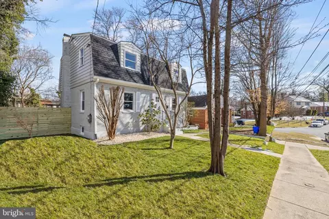 Exterior - 10803 Keller St, Silver Spring, MD 20902 photo 4 of 12