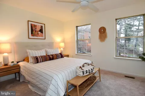 2016 Derby Ridge Ln #4-4, Silver Spring, MD 20910 photo 18