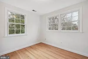 1003 Highland Dr, Silver Spring, MD 20910 photo 21